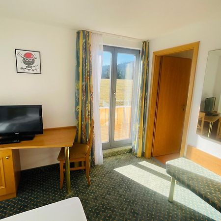 Landhotel Karin Фройденштадт Экстерьер фото