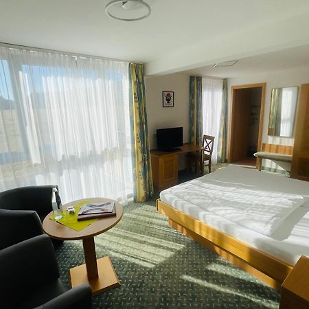 Landhotel Karin Фройденштадт Экстерьер фото