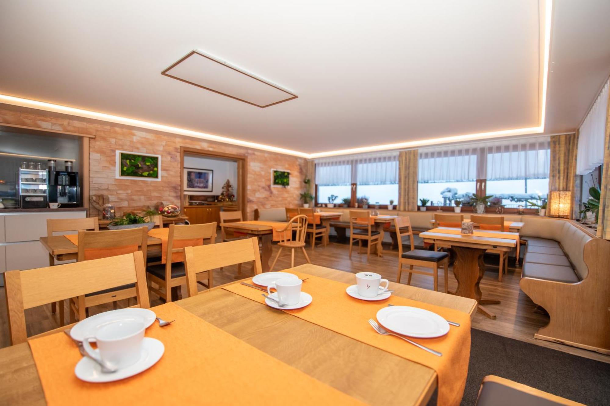 Landhotel Karin Фройденштадт Экстерьер фото