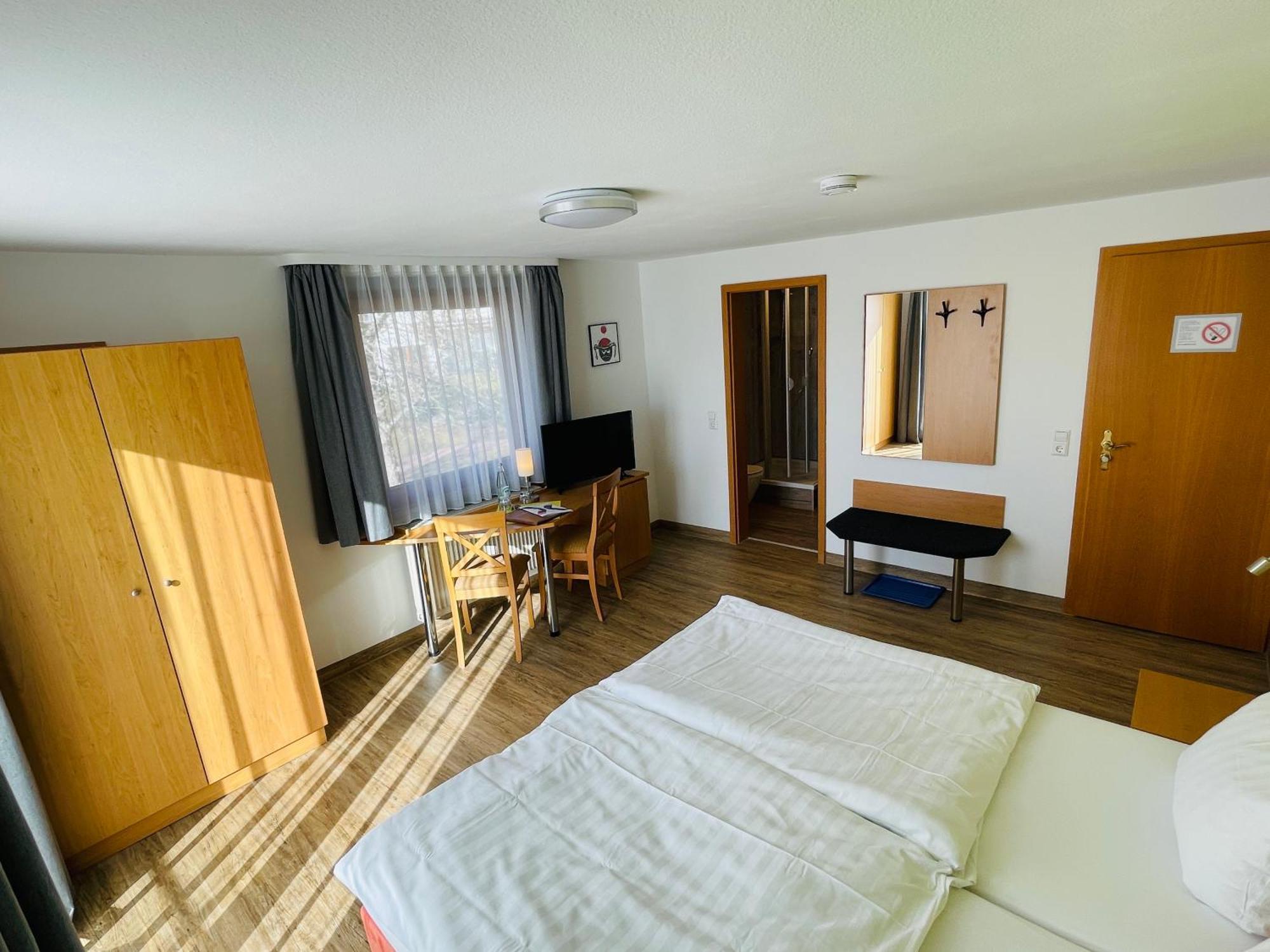 Landhotel Karin Фройденштадт Экстерьер фото